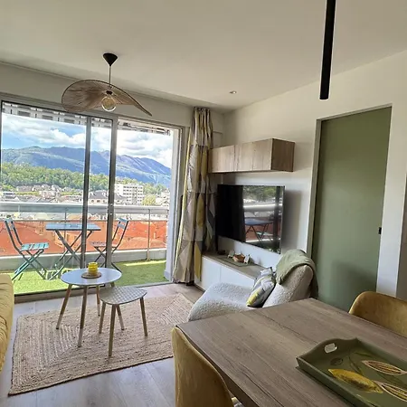 Superbe T2 Renove, Climatise, Parking, Balcon - Vue Et Montagnes * Aix-les-Bains
